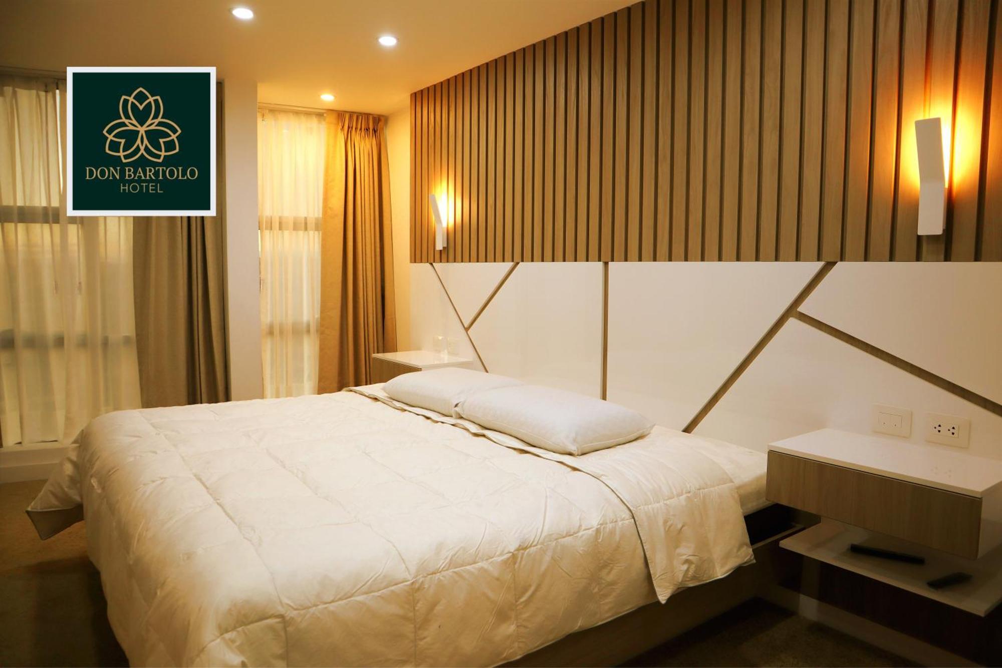 Hotel Don Bartolo Espinar Zewnętrze zdjęcie